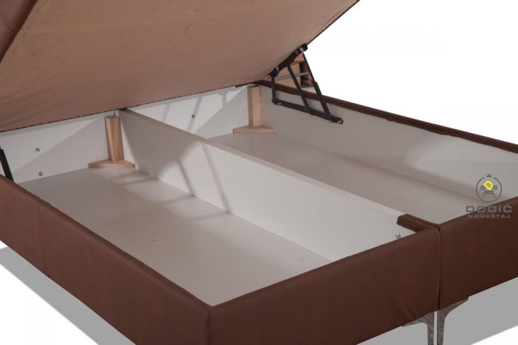 lezaj-memfis5-velika