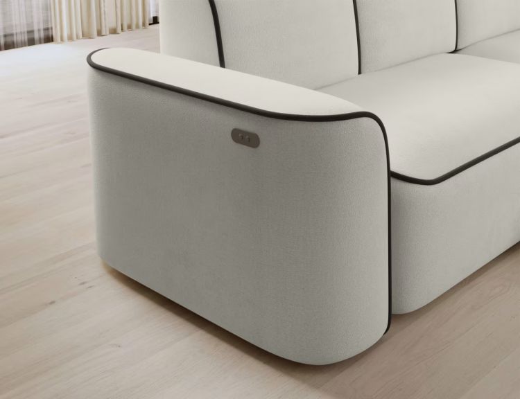 9cbeb90e-cdfa-4dd5-a576-08dc265baef9